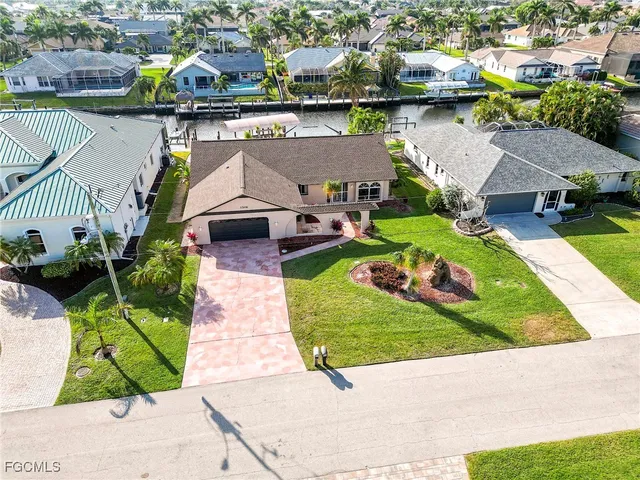 $749,000 | 1506 Southwest 52nd Lane, Cape Coral, FL 33914