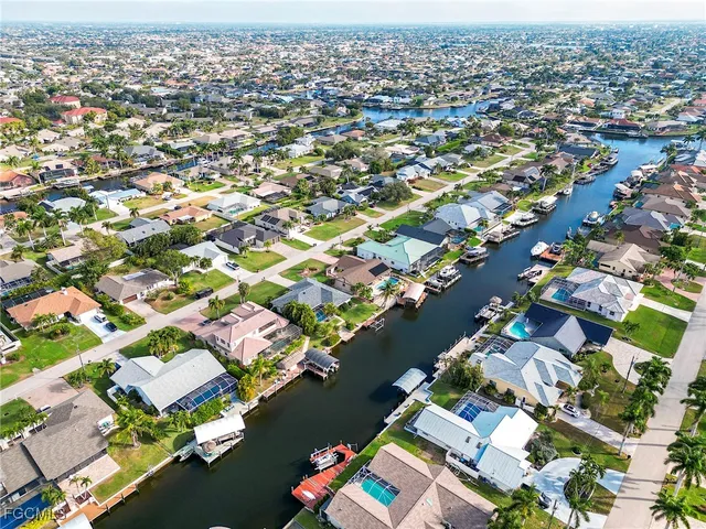 $749,000 | 1506 Southwest 52nd Lane, Cape Coral, FL 33914