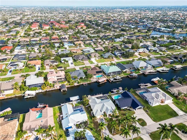 $749,000 | 1506 Southwest 52nd Lane, Cape Coral, FL 33914