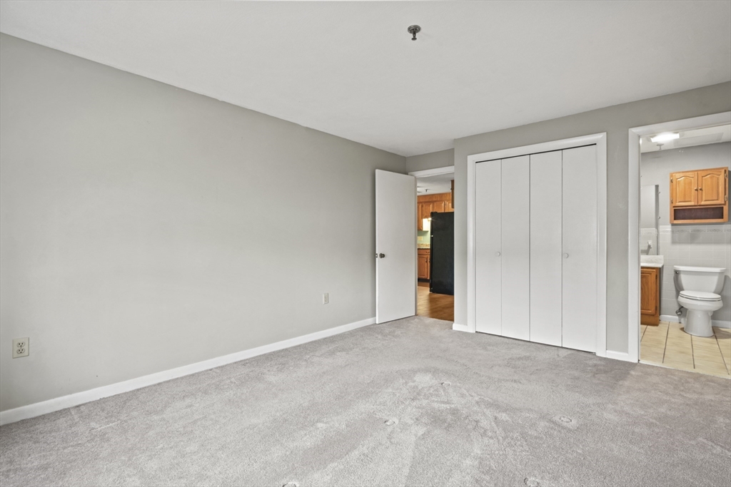 45 Christopher Drive, Unit 101 Methuen, MA 01844 - Photo 12 of 32 a view of an empty room