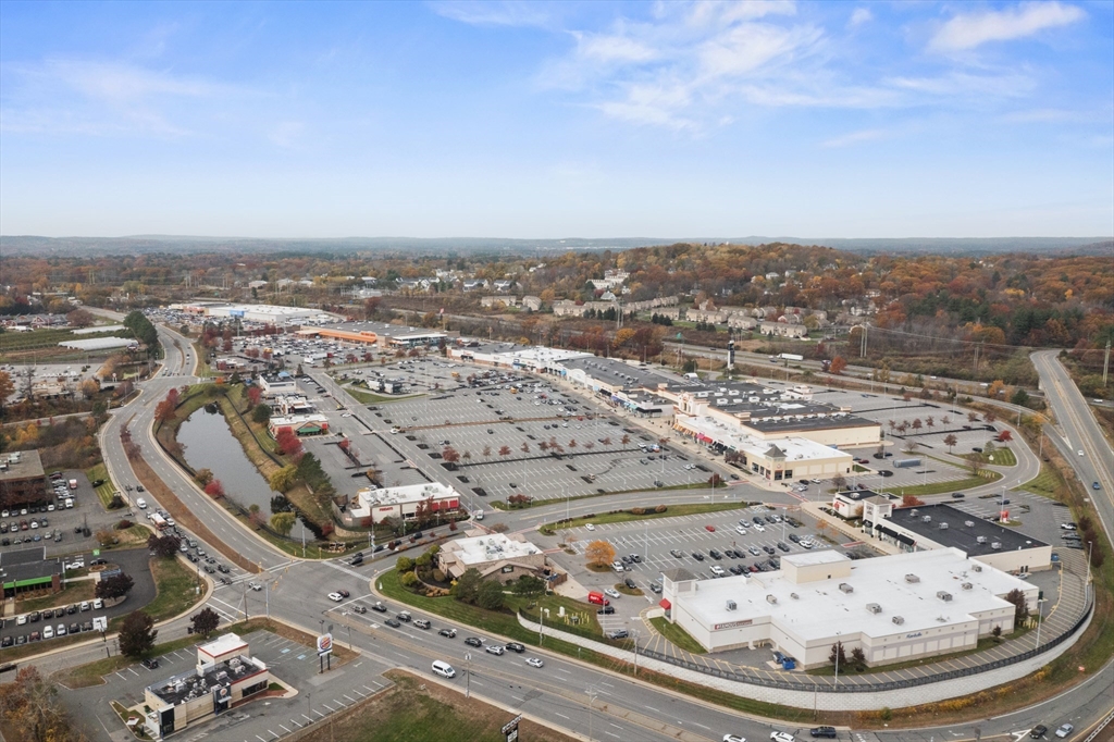 45 Christopher Drive, Unit 101 Methuen, MA 01844 - Photo 30 of 32 an aerial view of a city