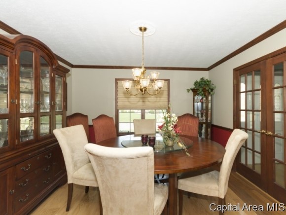 2512 Sage Lane Springfield, IL 62711 - Photo 6 of 14 Gallery Image 6