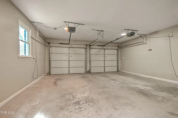 $439,900 | 6371 Old Jonesboro Road, Bristol, TN 37620