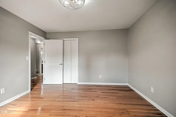 $439,900 | 6371 Old Jonesboro Road, Bristol, TN 37620