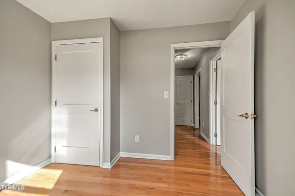 $439,900 | 6371 Old Jonesboro Road, Bristol, TN 37620