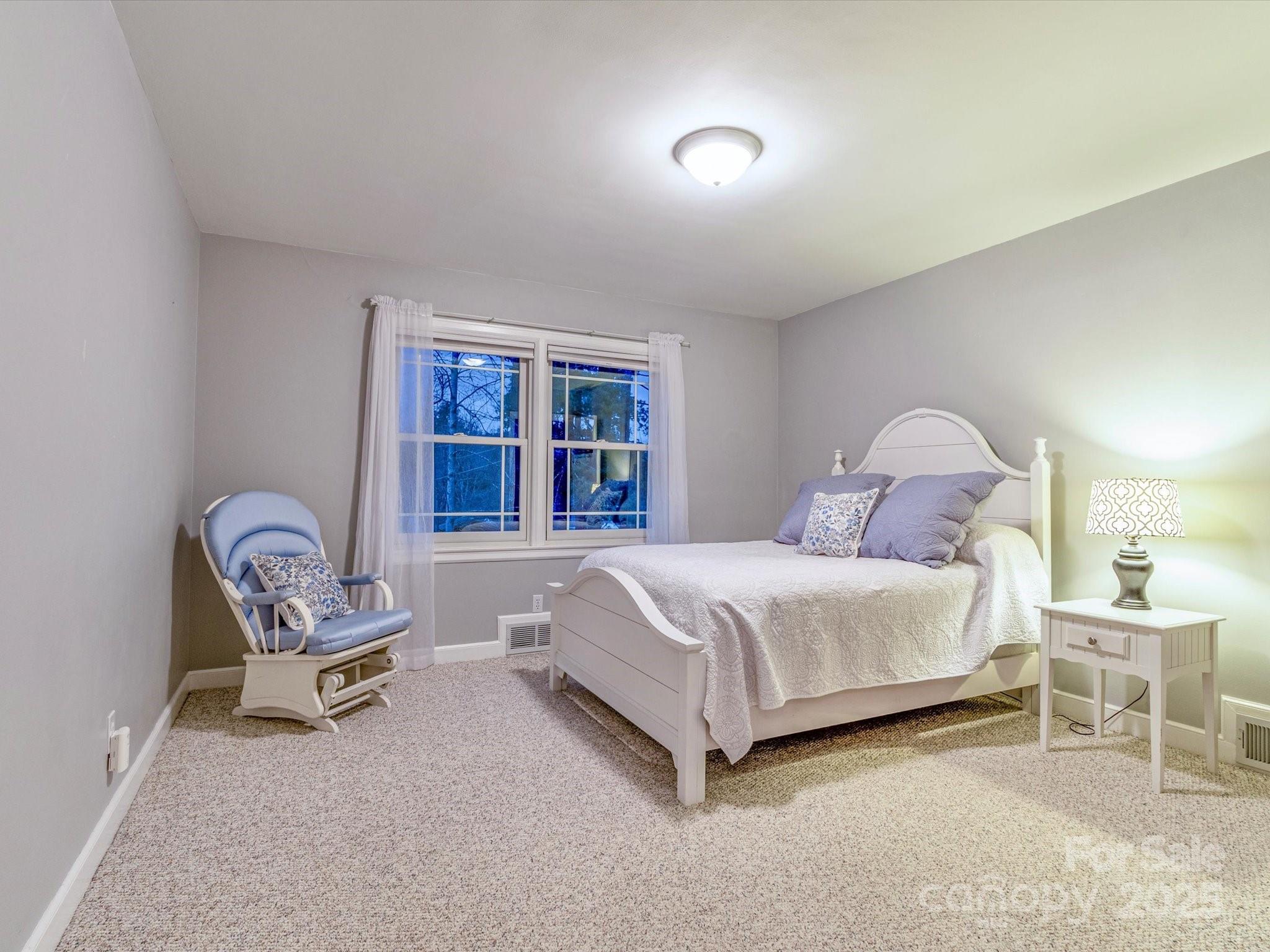 35 Windsor Road Asheville, NC 28804 - Photo 31 of 48 Gallery Image 31