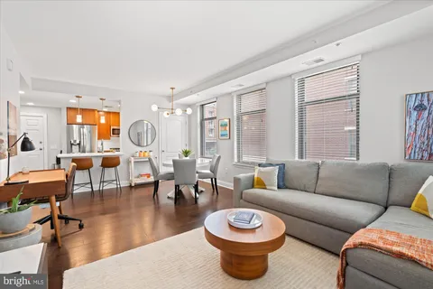 $695,000 | 525 North Fayette Street, Unit 223, Alexandria, VA 22314