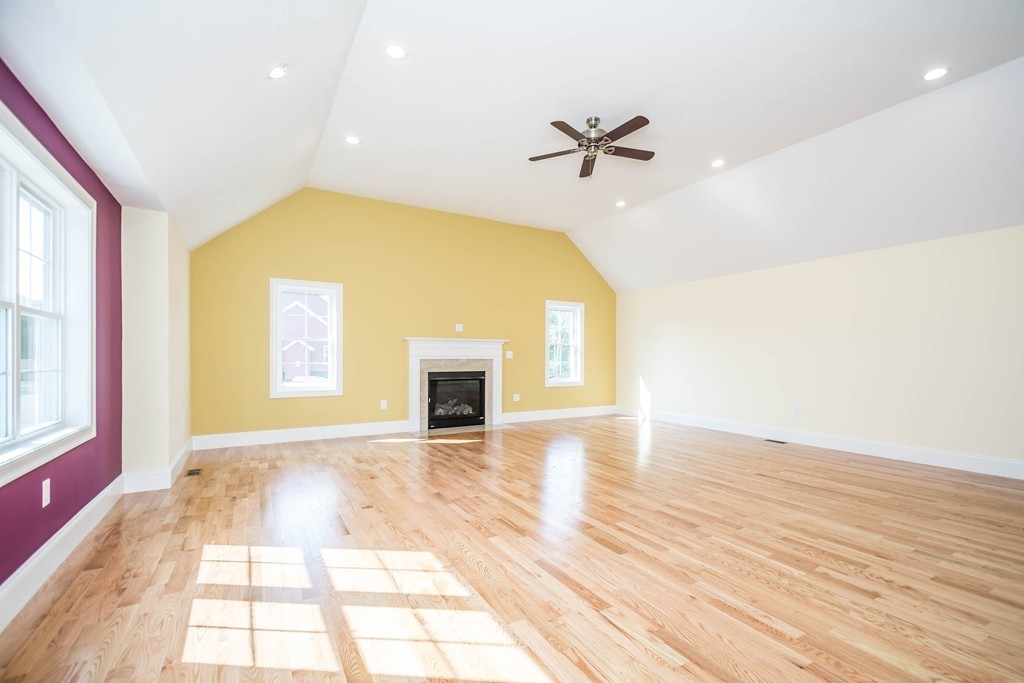 11 Fieldstone Lane Georgetown, MA 01833 - Photo 9 of 24 Gallery Image 9