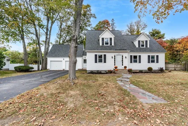 $529,900 | 212 Kearney Street, Manchester, NH 03104