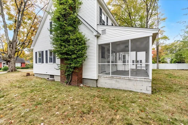 $529,900 | 212 Kearney Street, Manchester, NH 03104