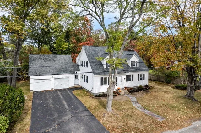 $529,900 | 212 Kearney Street, Manchester, NH 03104