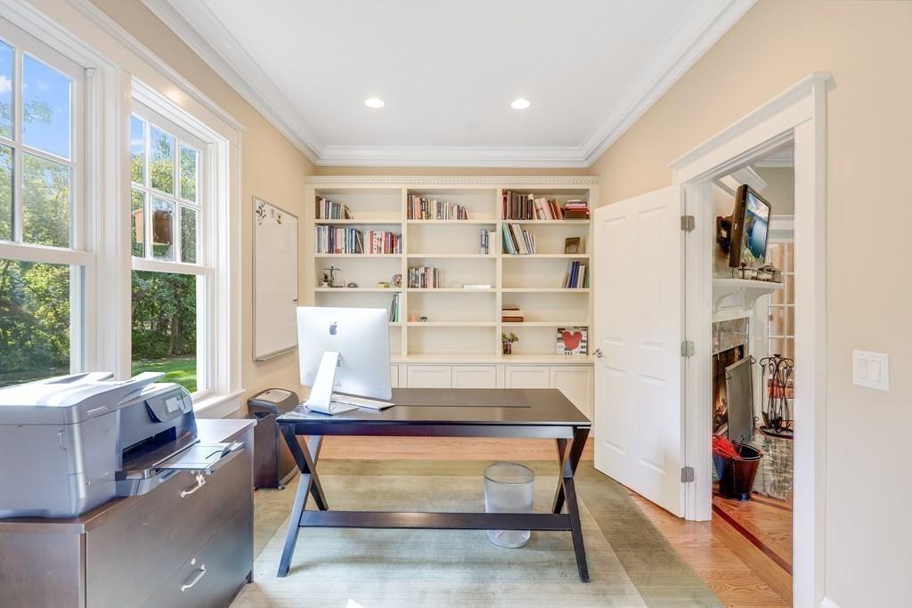 479 North Avenue Weston, MA 02493 - Photo 13 of 32