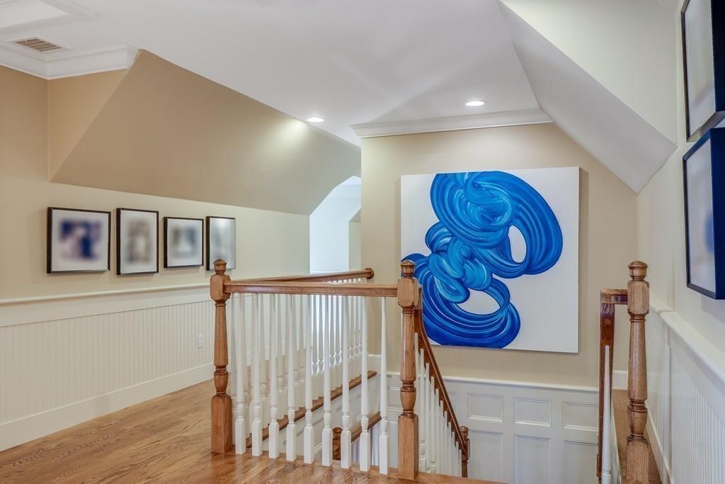 479 North Avenue Weston, MA 02493 - Photo 15 of 32