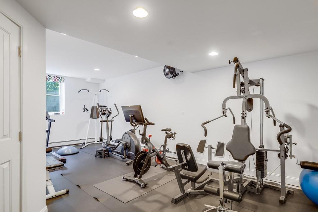 479 North Avenue Weston, MA 02493 - Photo 26 of 32