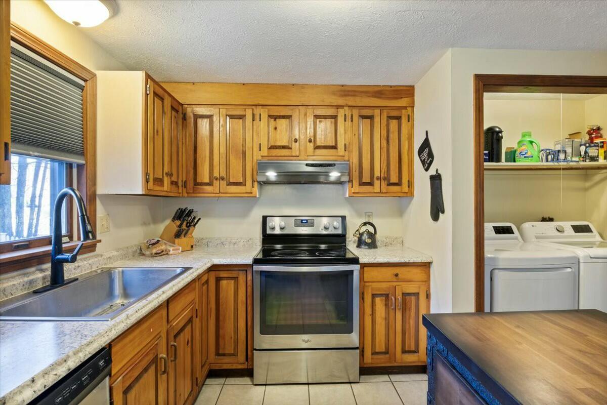 673 Main Street Springvale, ME 04083 - Photo 24 of 41 tempImageTG64qk