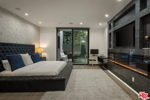 $4,950,000 | 840 California Avenue, Venice, CA 90291