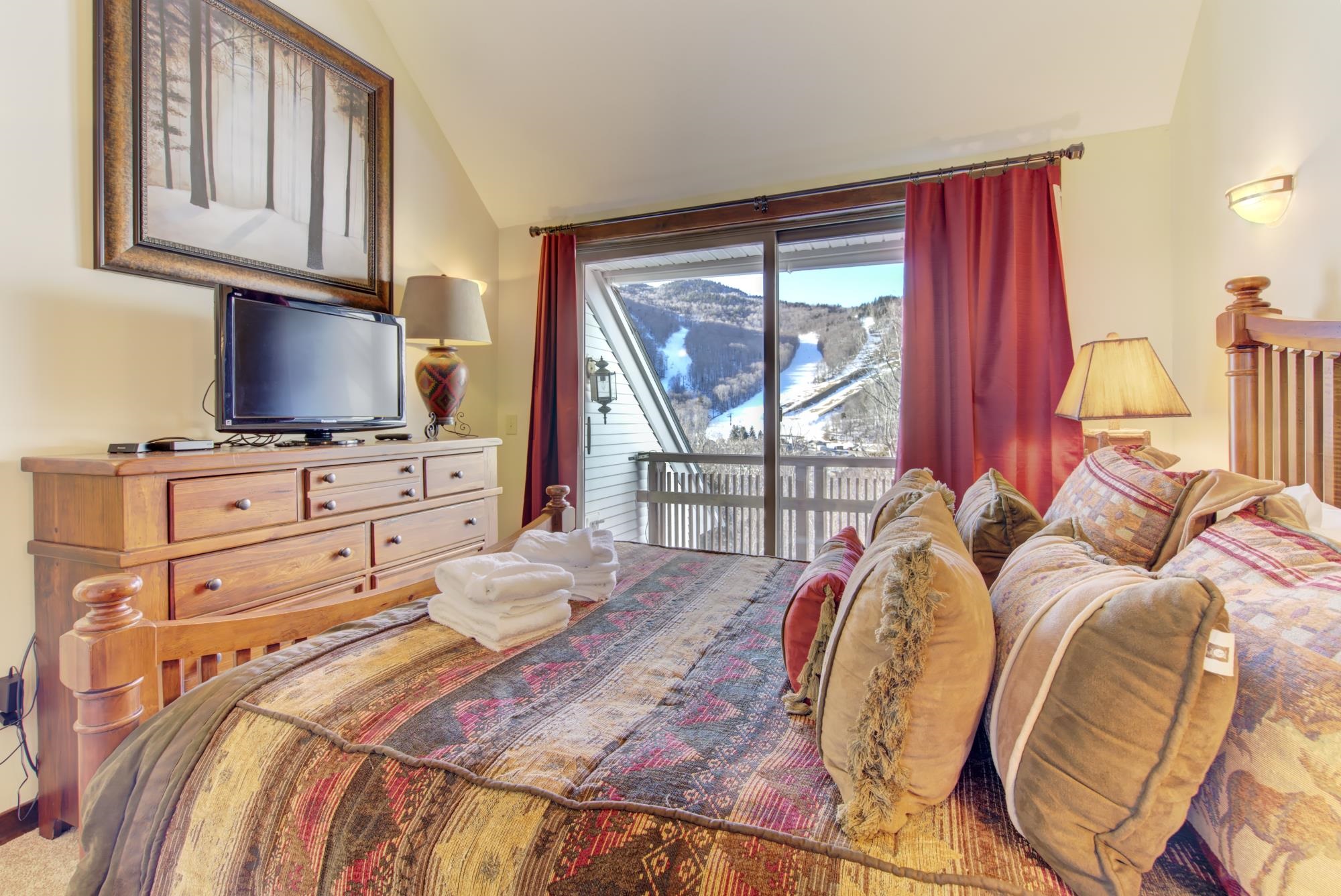 52 Northstar Road, Unit B1 Killington, VT 05751 - Photo 1 of 40 Gallery Image 1