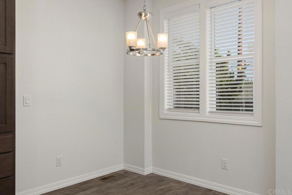 1638 Calavo Road, Unit 43 Fallbrook, CA 92028 - Photo 20 of 29 Dining Area