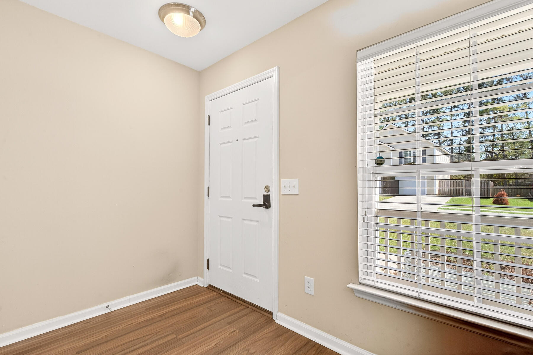 110 Avalon Road Summerville, SC 29483 - Photo 5 of 36 AP-17