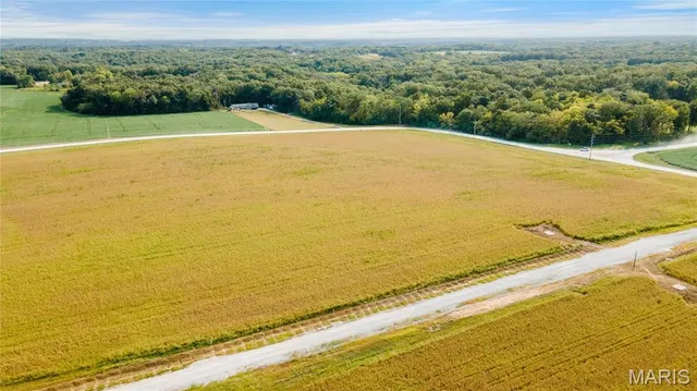 $86,500 | 118 Otto Court, Silex, MO 63377