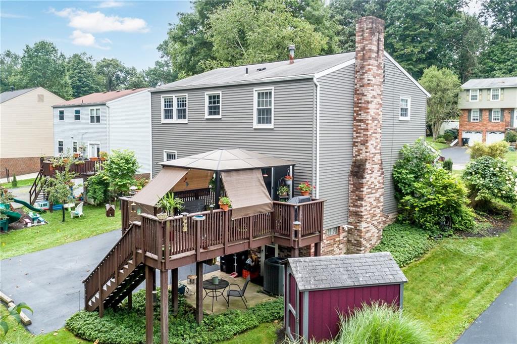 1075 Highfield Road Bethel Park, PA 15102 - Photo 16 of 25 Gallery Image 16