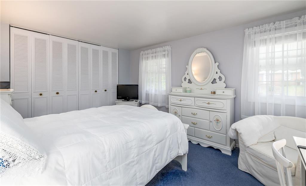 1075 Highfield Road Bethel Park, PA 15102 - Photo 21 of 25 Gallery Image 21