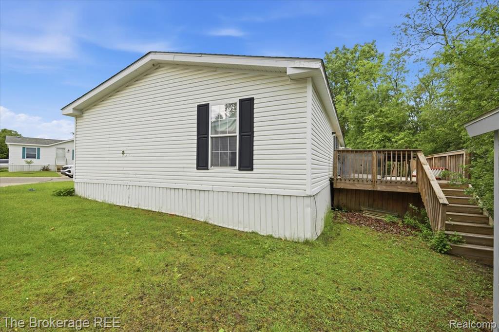 2500 Mann Road Clarkston, MI 48346 - Photo 6 of 33