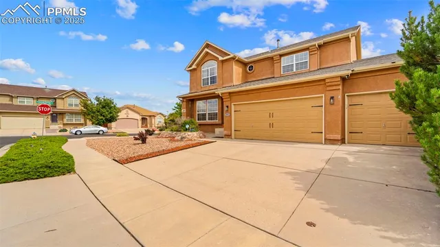 $549,000 | 3061 Viero Drive, Colorado Springs, CO 80916