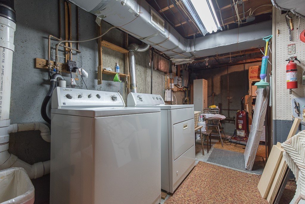56 Busby Street Pawtucket, RI 02860 - Photo 32 of 34 Laundry