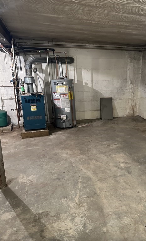 72 Redlands Road Boston, MA 02132 - Photo 19 of 19 a view of a garage