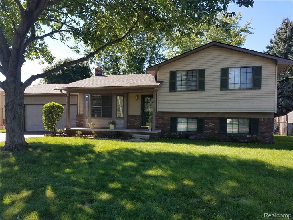 6182 Clarkston Road Clarkston, MI 48346 - Photo 1 of 20 front clarkston.jpg