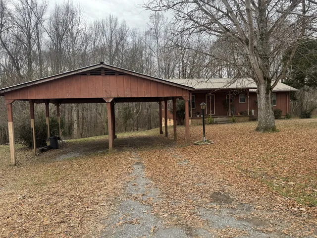$170,000 | 146 H Brown Lane, Gainesboro, TN 38562