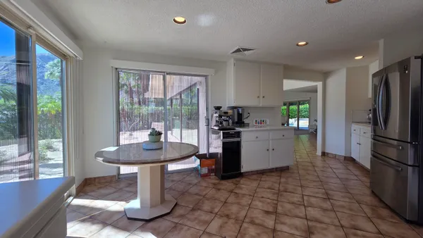 $7,500 | 1303 North Rose Avenue, Palm Springs, CA 92262