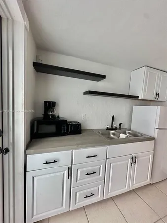 $1,500 | 1375 Northwest 84th Terrace, Unit A, Miami, FL 33147