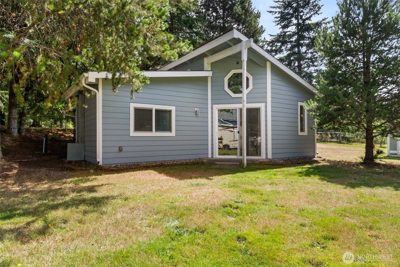 10544 Sidney Road Southwest Port Orchard, WA 98367 - Photo 30 of 40 Gallery Image 30