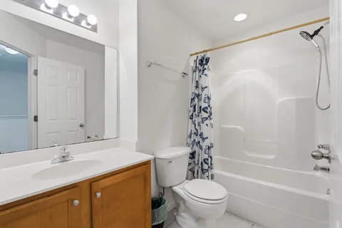 $379,900 | 1101 Downs Boulevard, Unit 254, Franklin, TN 37064