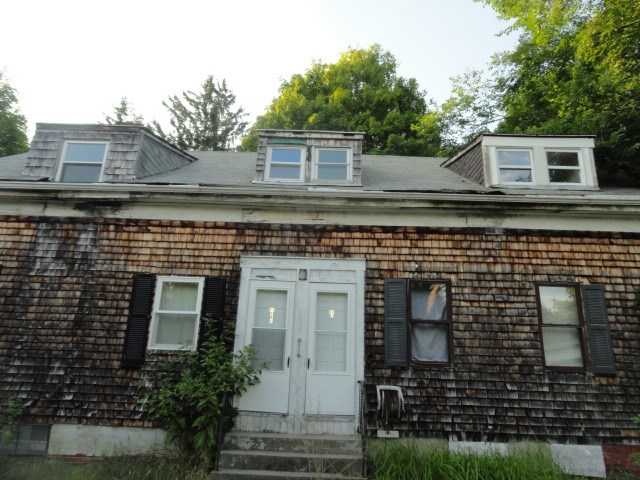 88 Reed Street Warwick, RI 02886 - Photo 3 of 25