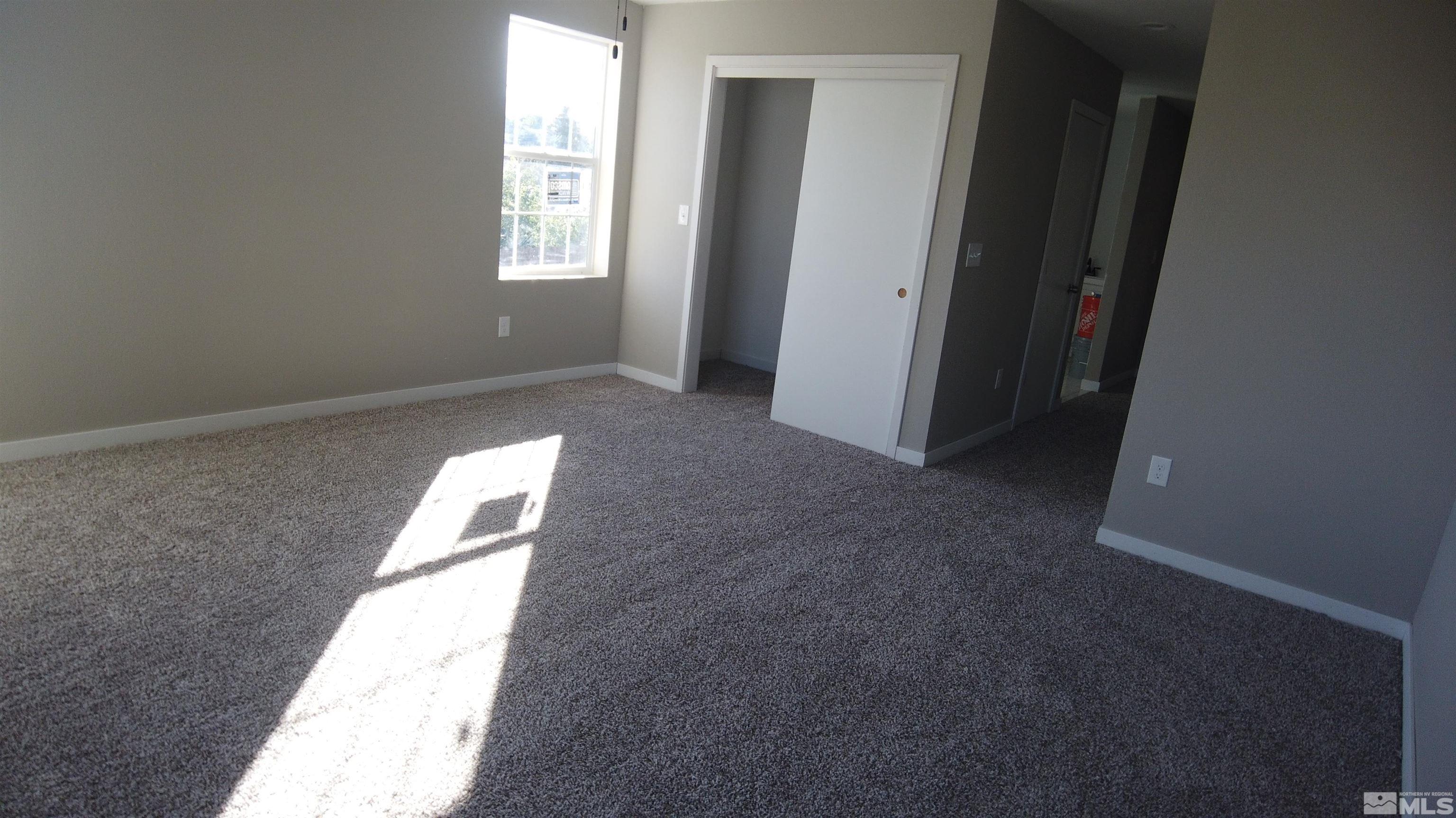 2650 Apollo Way Reno, NV 89503 - Photo 20 of 36 a view of hallway with window