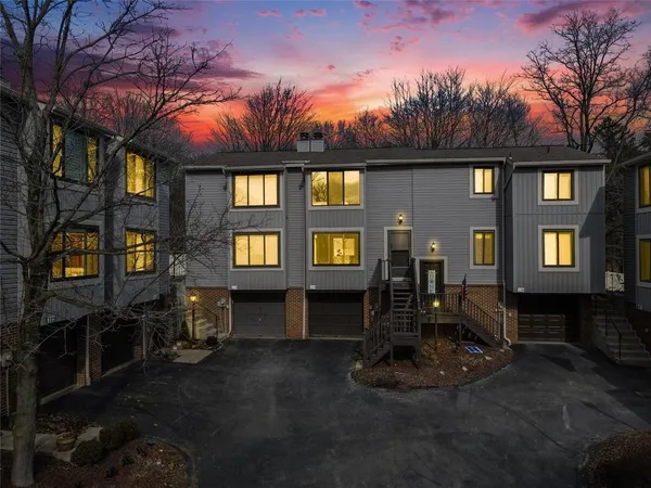 $1,495 | 109 Serendipity Drive, Coraopolis, PA 15108