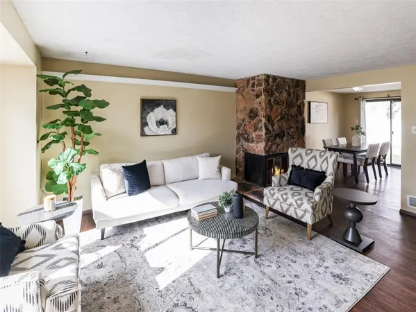 $1,495 | 109 Serendipity Drive, Coraopolis, PA 15108