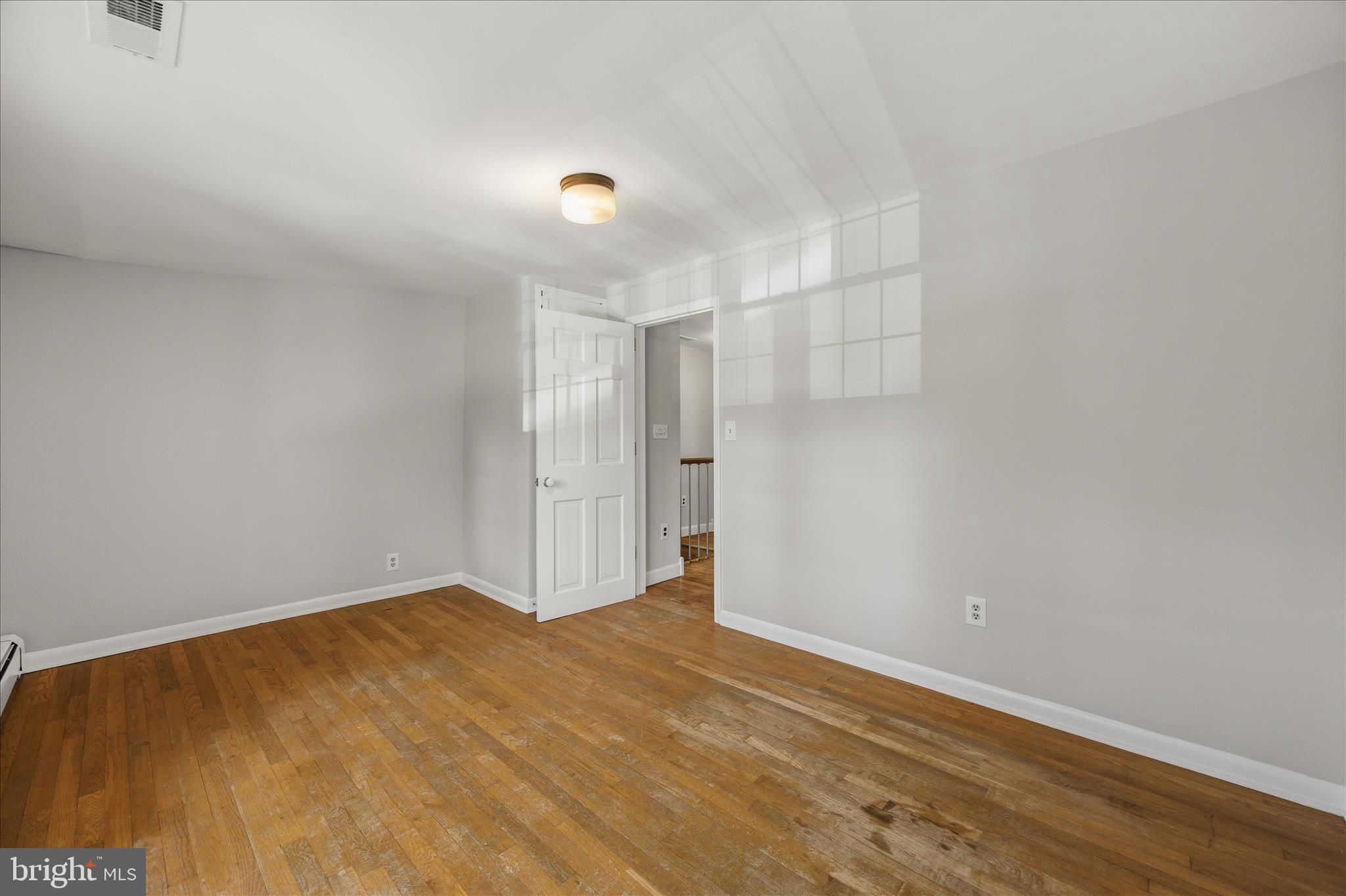 565 Sunset Knoll Road Pasadena, MD 21122 - Photo 31 of 48