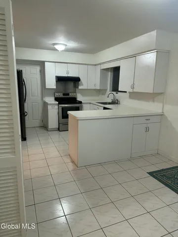 $400,000 | 92 Fleetwood Avenue, Albany, NY 12209