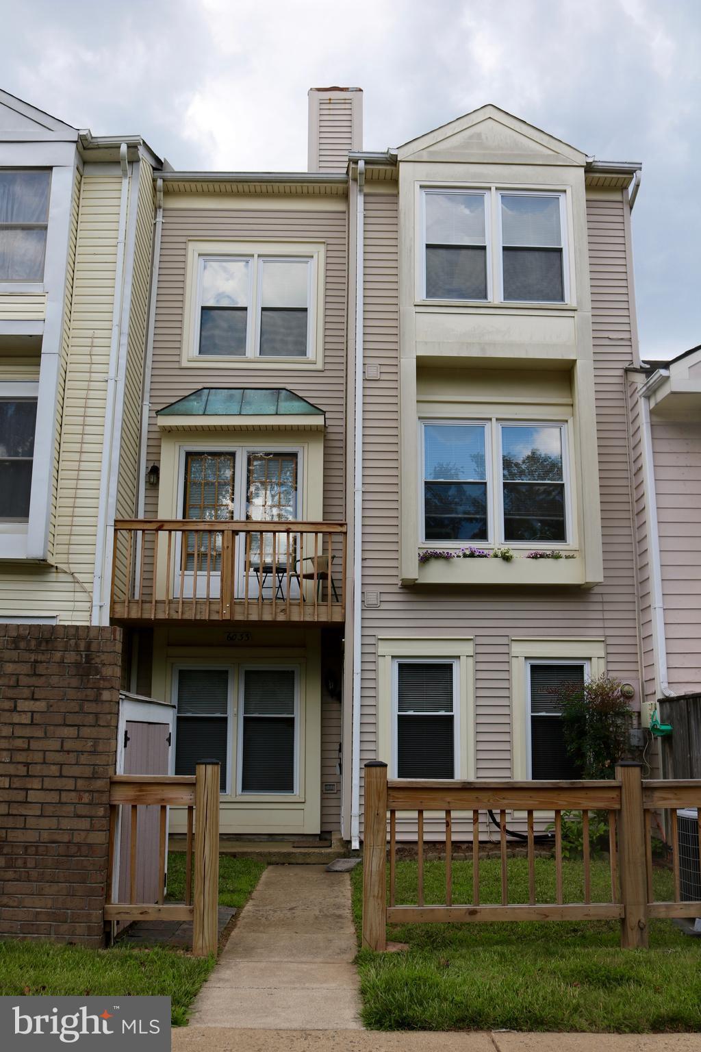 6033 Sunset Ridge Court Centreville, VA 20121 - Photo 1 of 21 Exterior (Front)