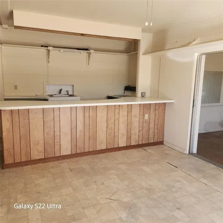 a view of a garage