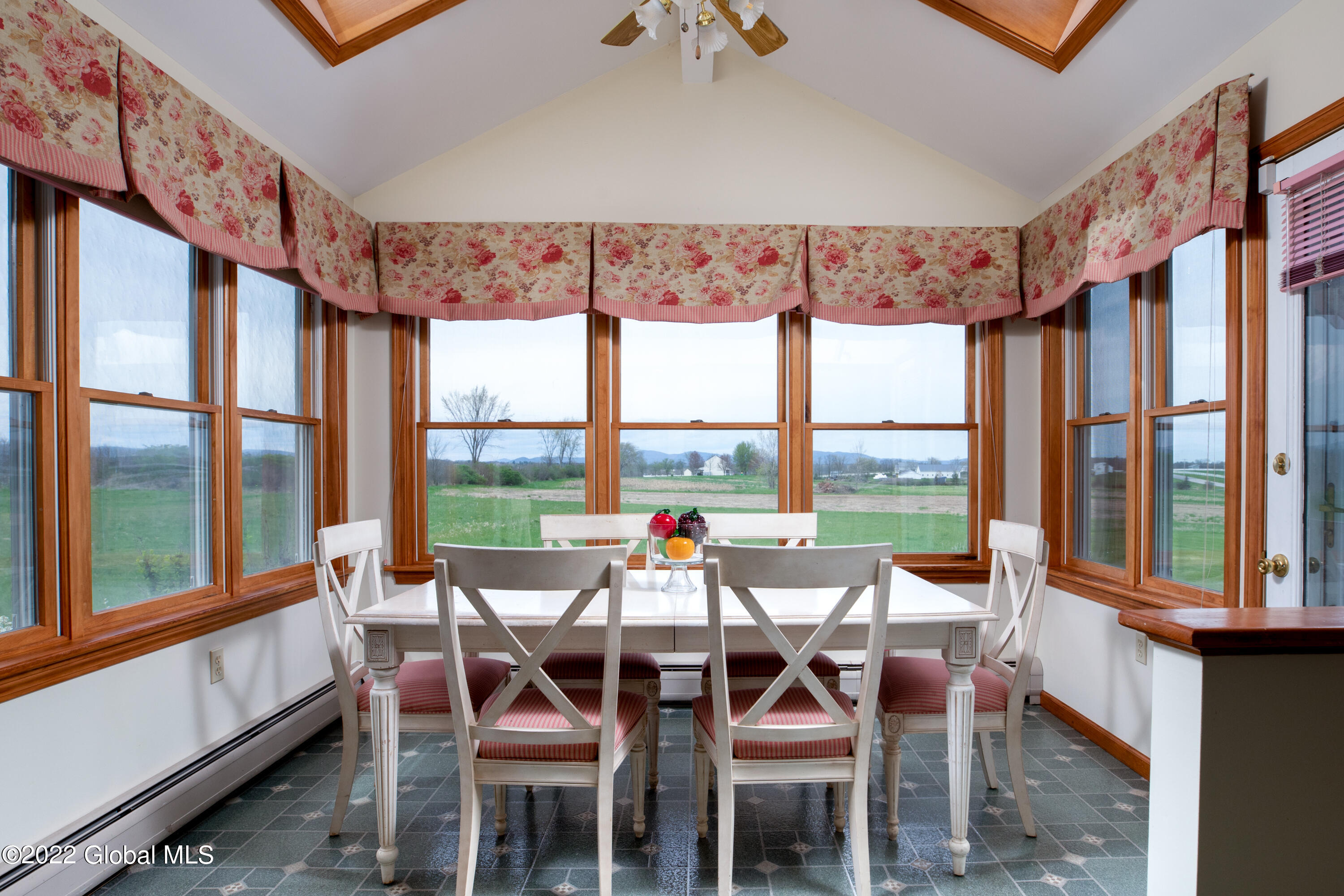 331 E Road Fort Edward, NY 12828 - Photo 12 of 41 331East-12