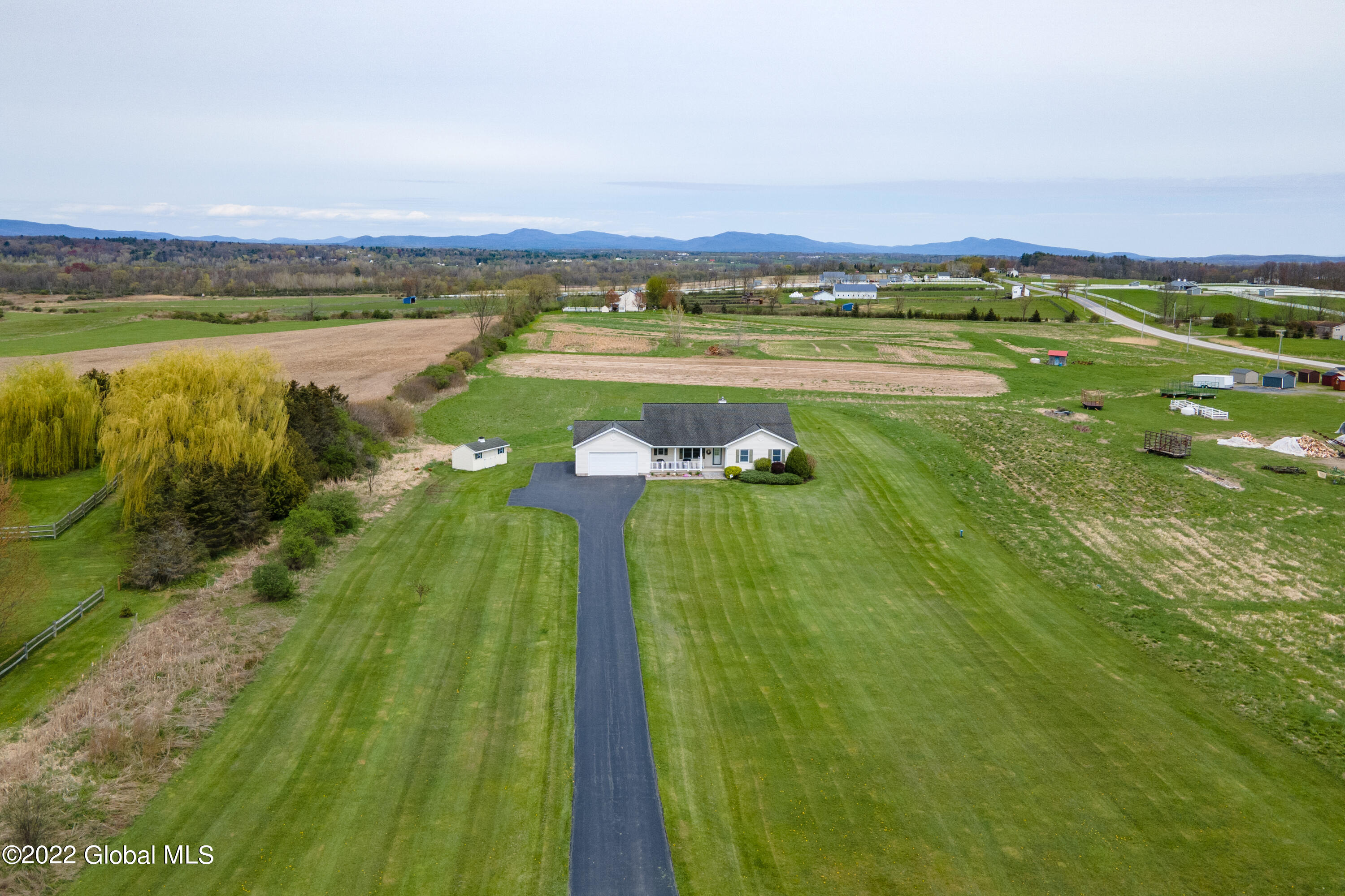 331 E Road Fort Edward, NY 12828 - Photo 2 of 41 331East-2