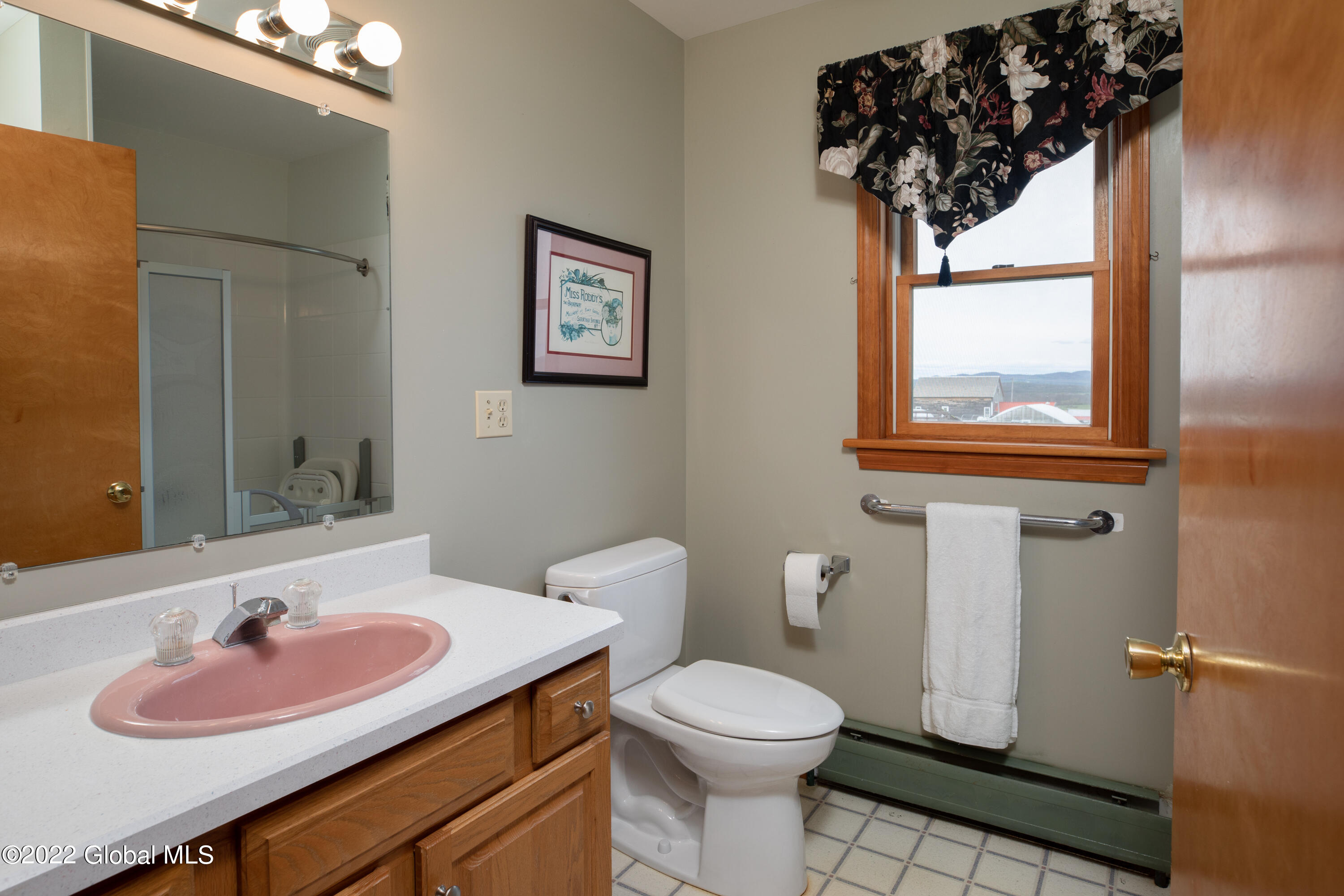 331 E Road Fort Edward, NY 12828 - Photo 23 of 41 331East-24