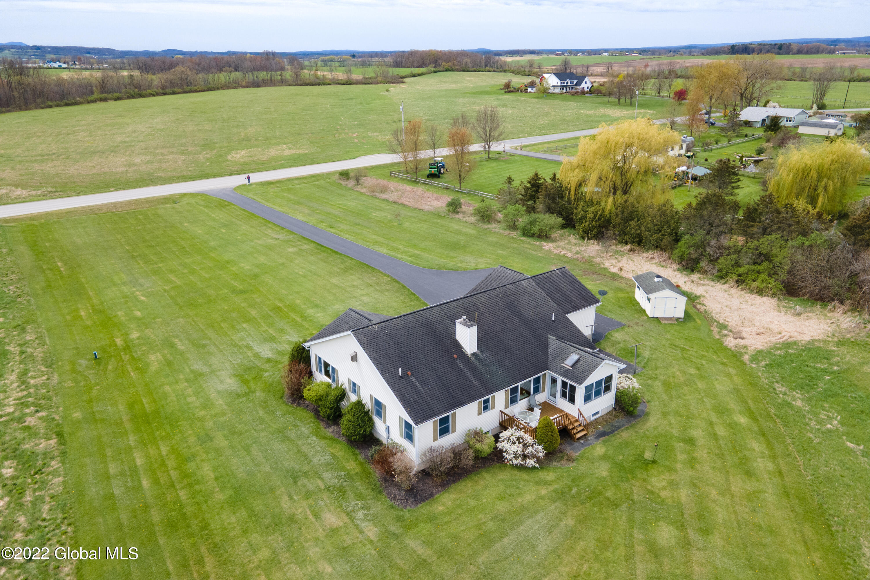 331 E Road Fort Edward, NY 12828 - Photo 34 of 41 331East-35