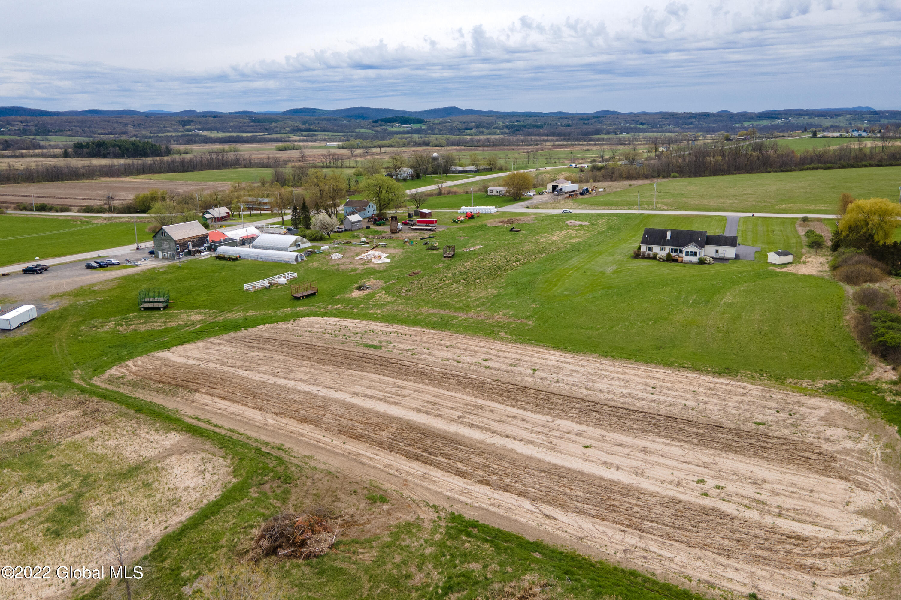 331 E Road Fort Edward, NY 12828 - Photo 38 of 41 331East-39