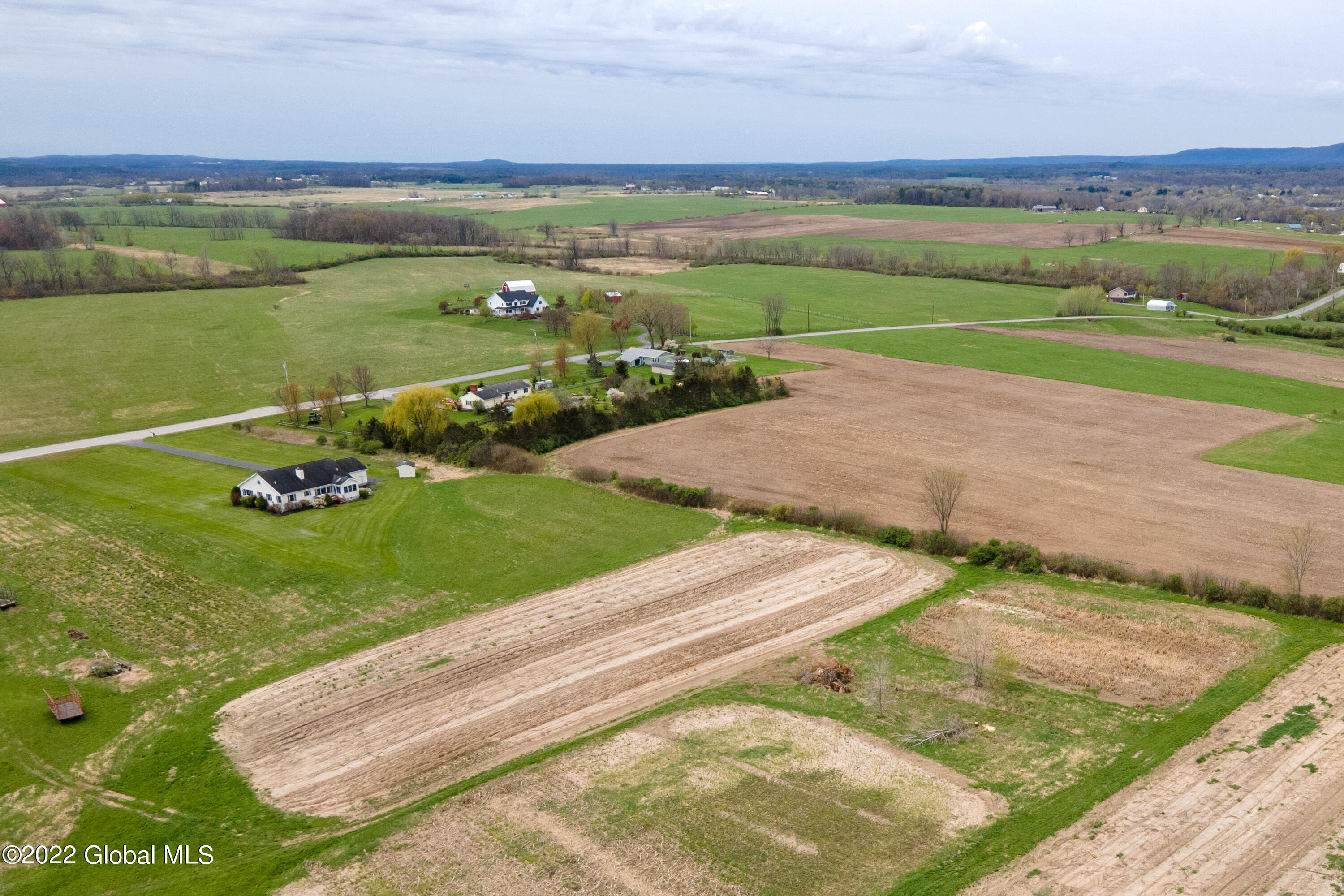 331 E Road Fort Edward, NY 12828 - Photo 39 of 41 331East-40